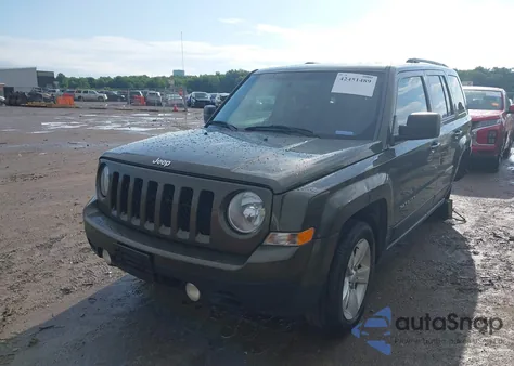 2016 Jeep Patriot Latitude из США, поврежденный, VIN 1C4NJPFB7GD537598